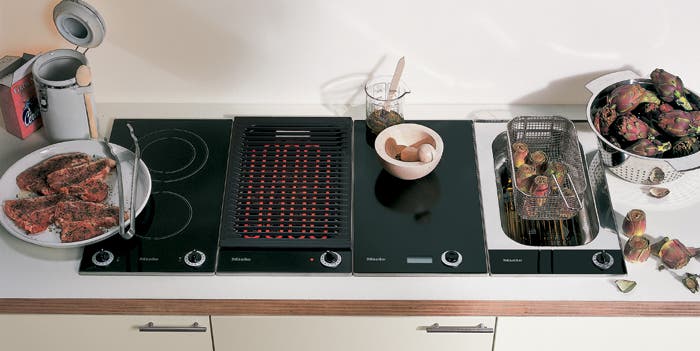 Miele CSWA400 11-3/8" Battery Operated CombiSet Scale