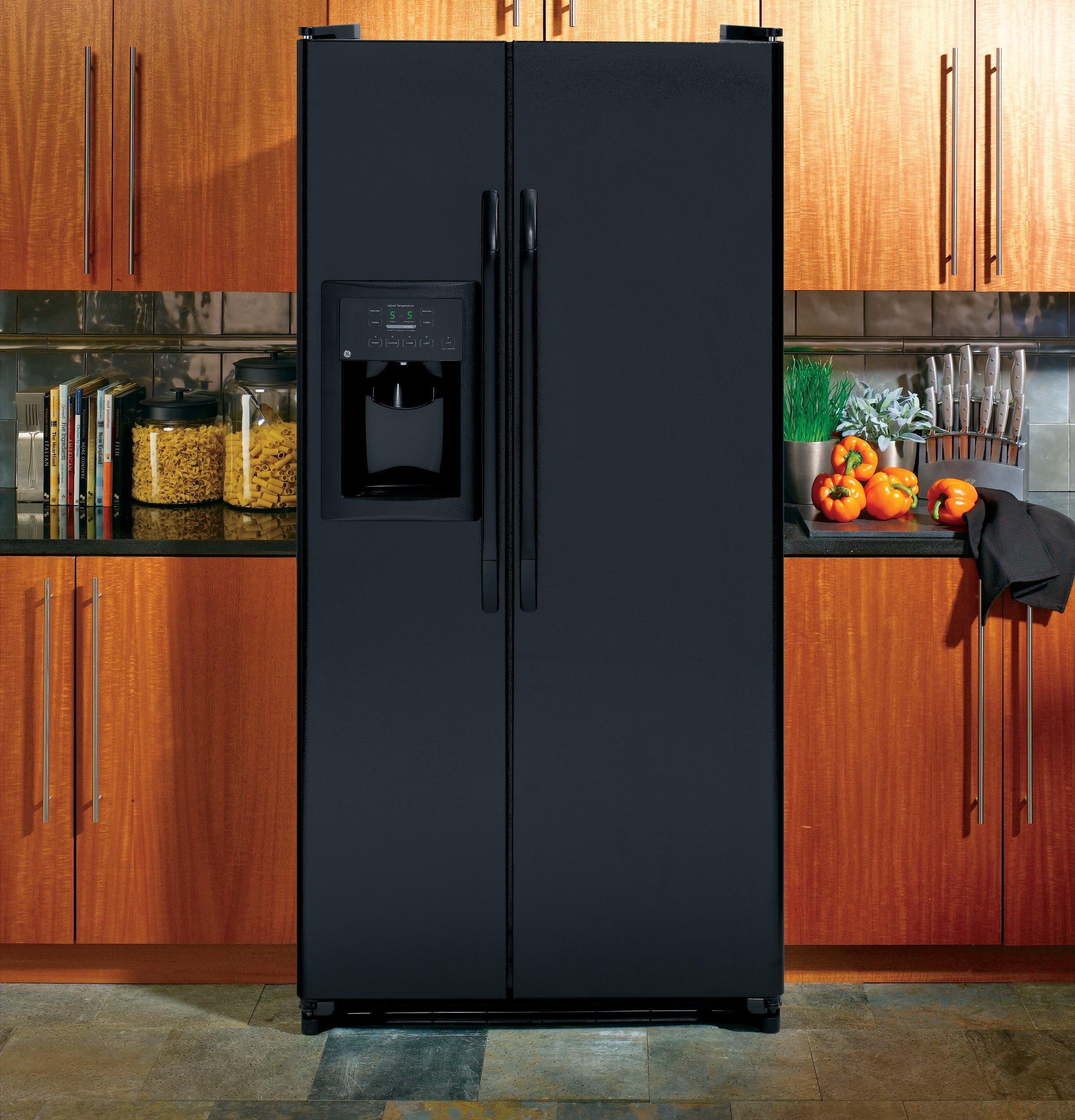 GE GSS20GEWBB Black