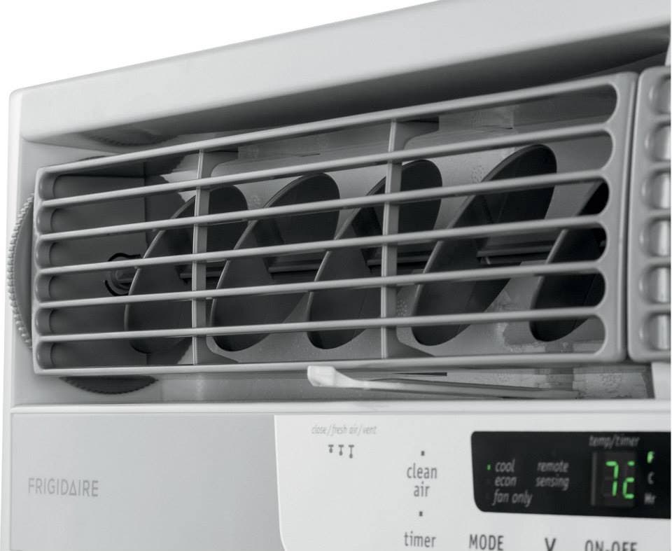 Frigidaire FFRA2922Q2 28,500 BTU Room Air Conditioner