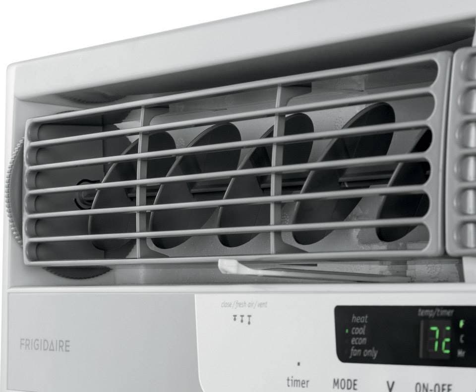 Frigidaire FFRH2522Q2 25,000 BTU Room Air Conditioner
