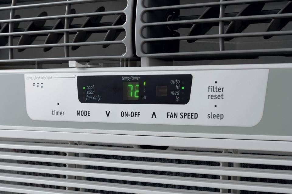 Frigidaire FFRA1222Q1 12,000 BTU Window Room Air Conditioner