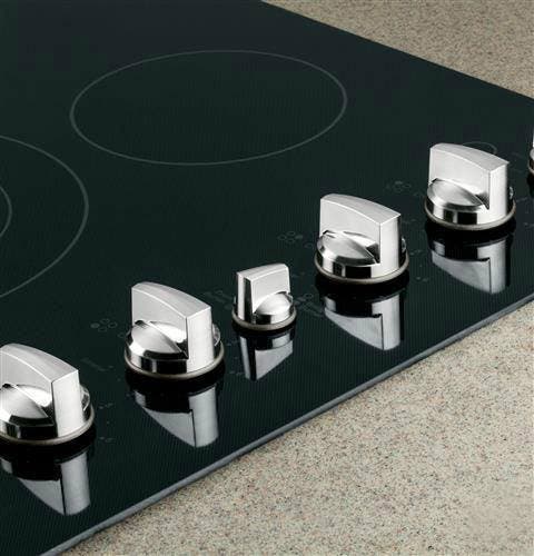 GE PP932EHES 30" Electric Cooktop