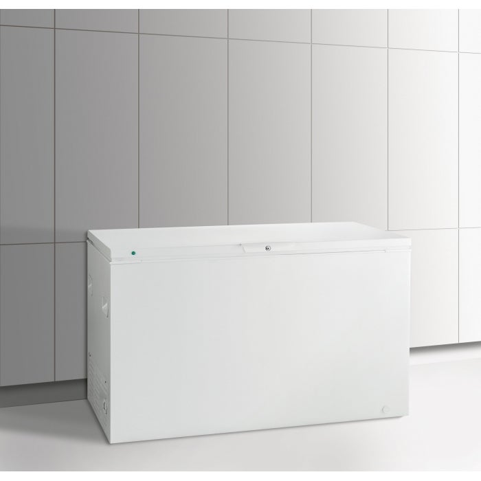 Frigidaire FFFC16M5QW Chest Freezer - Thumbnail 3