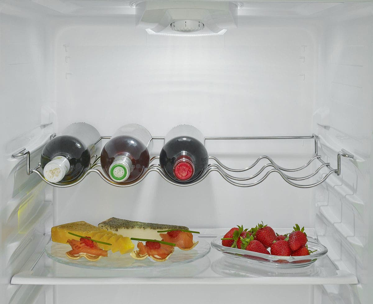 Blomberg BRFB1050FFBI 24" Built-in Bottom-Freezer Refrigerator