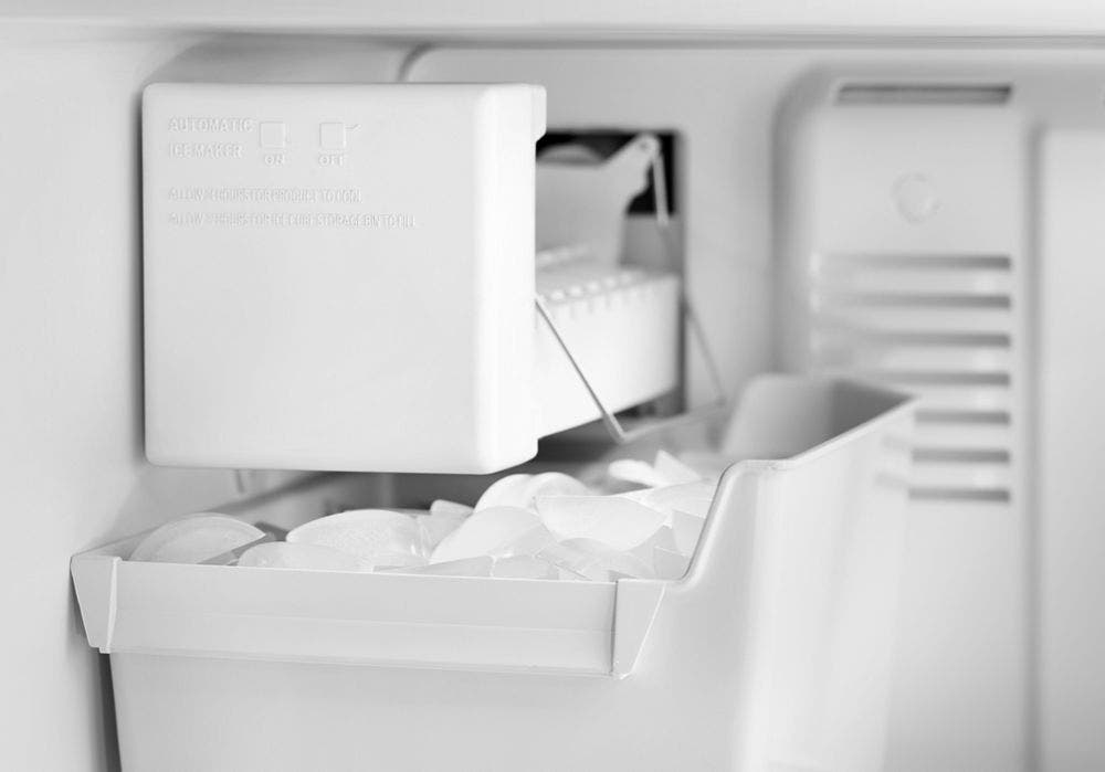 Whirlpool ECKMF95 White
