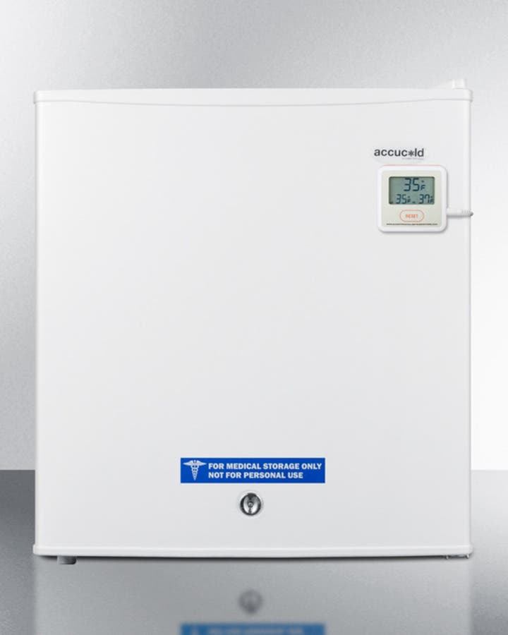 Summit S19LWHPLUS White with Thermometer