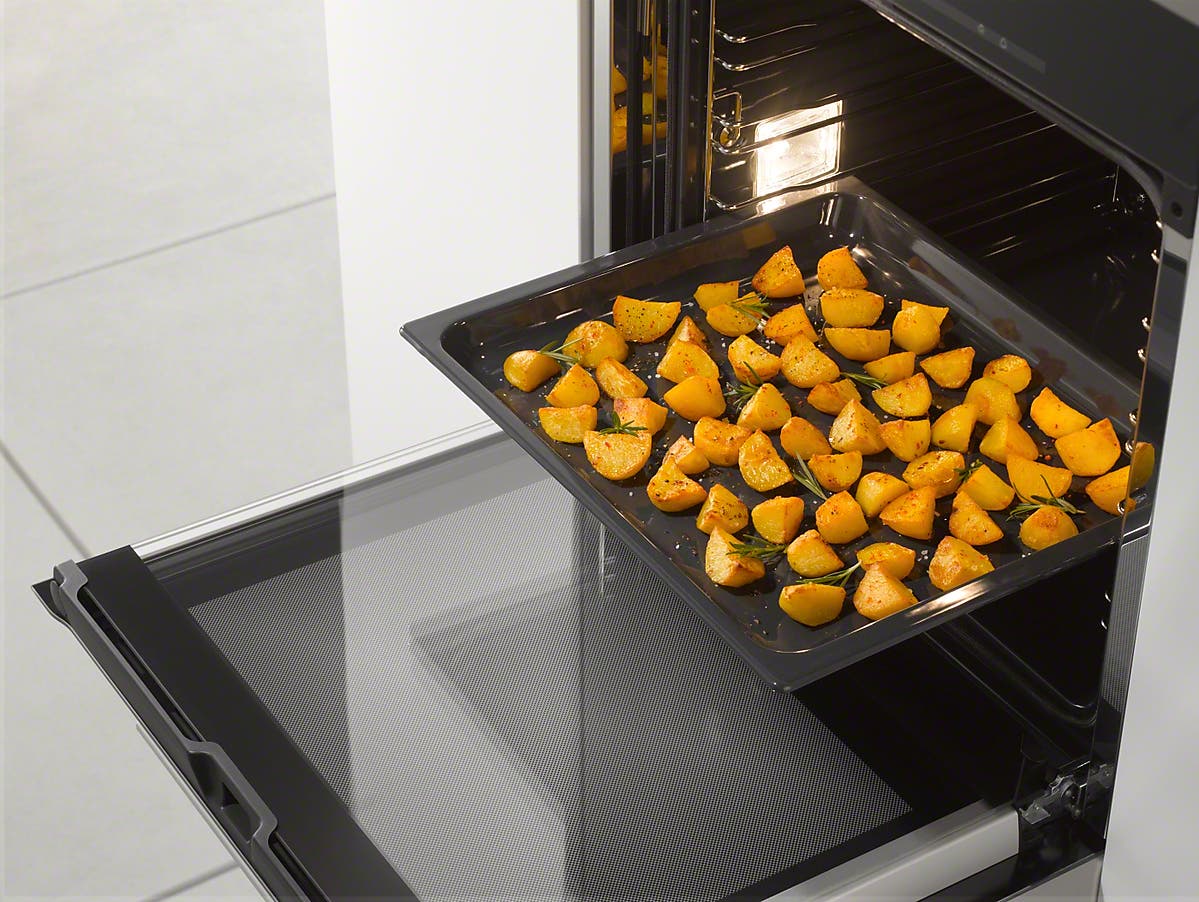 Miele 09519840 24" PerfectClean Universal Tray