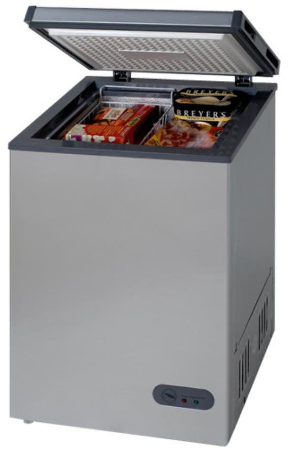 Avanti CF10016PE 3.5 cu. ft. Chest Freezer