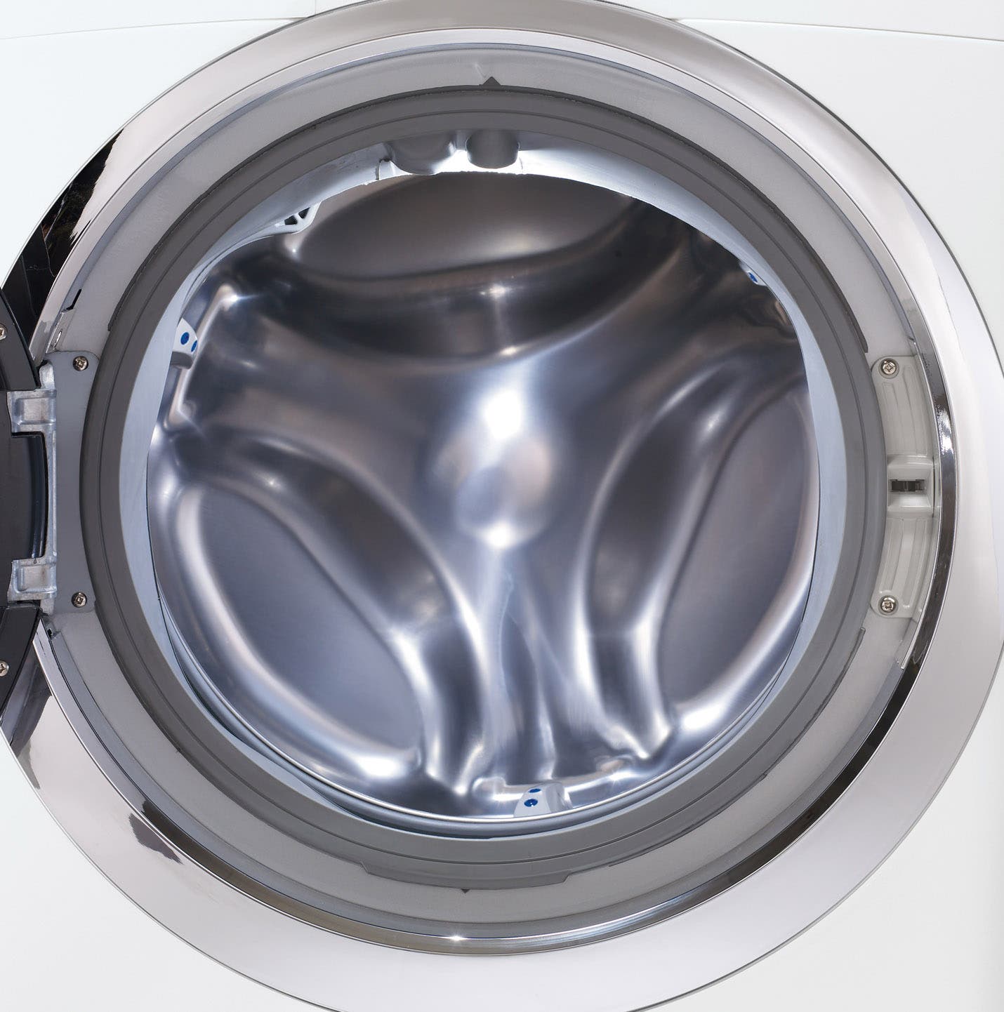 Electrolux EIFLW50LIW 27" Front Load Washer