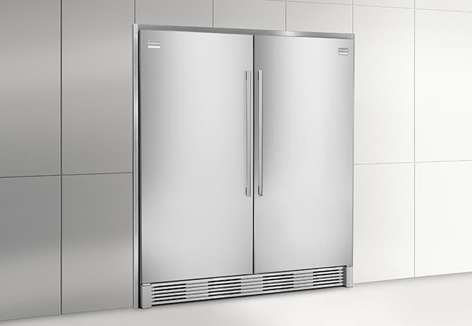 Frigidaire Professional FPRU19F8QF 18.6 cu. ft. All-Refrigerato