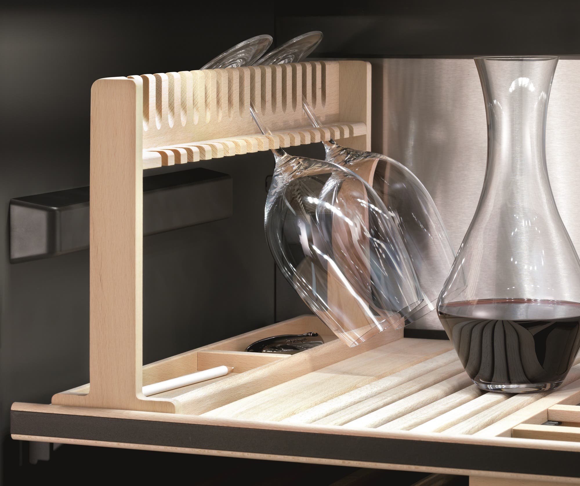 Miele KWT6312UGS Black, Right Hinge