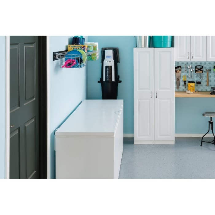 Frigidaire FFFC18M4RW White