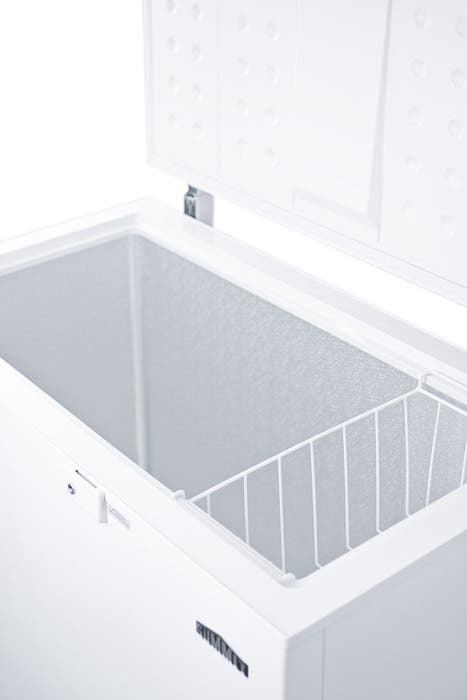 Summit CF07L 7.0 cu. ft. Chest Freezer