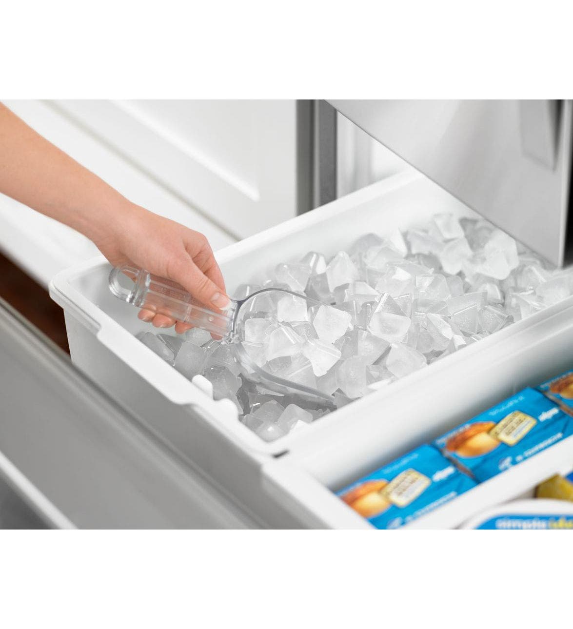 Whirlpool WRF767SDEM Monochromatic Stainless Steel