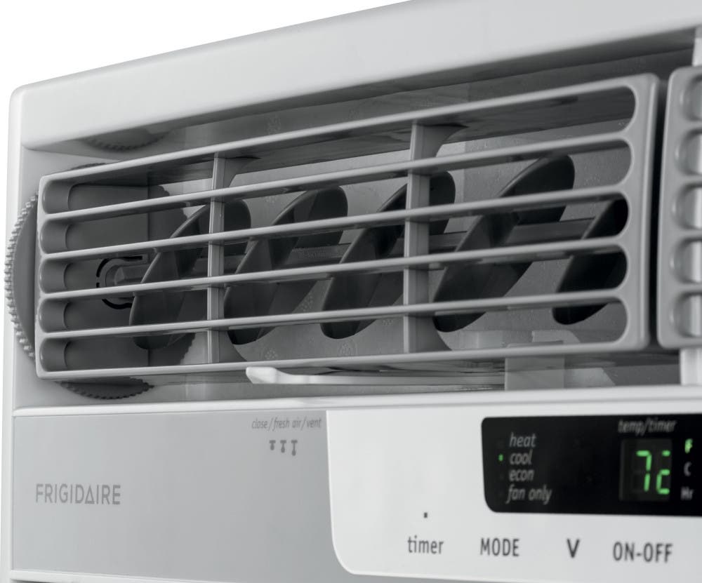 Frigidaire FFRH1822Q2 18,500 BTU Room Air Conditioner