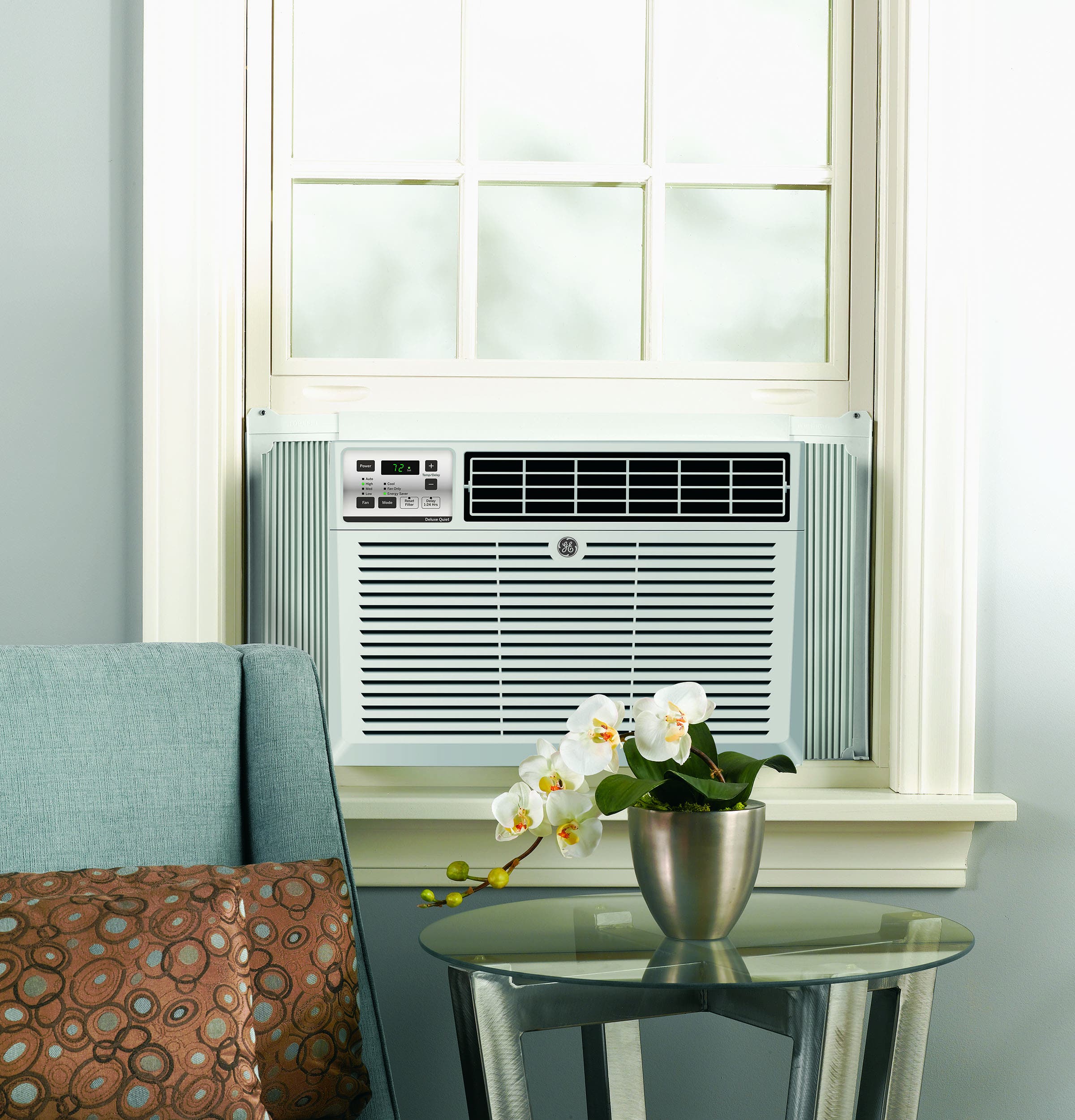 GE AEC12AV 12,050 BTU Room Air Conditioner
