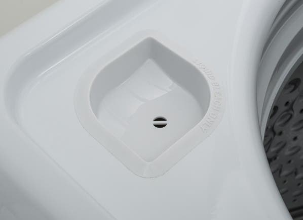 GE GTW485ASJWS White On Gray
