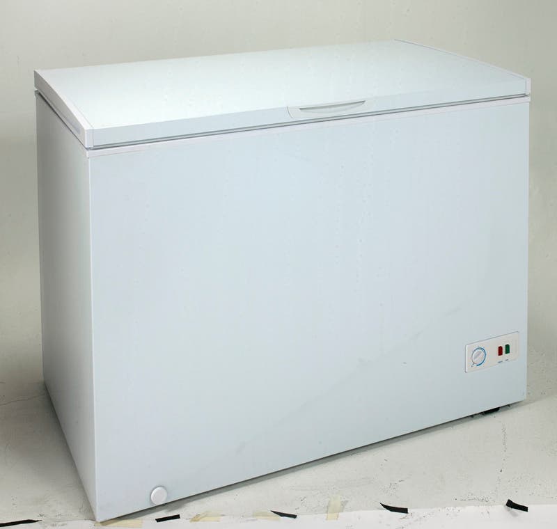 Avanti CF10M0W White