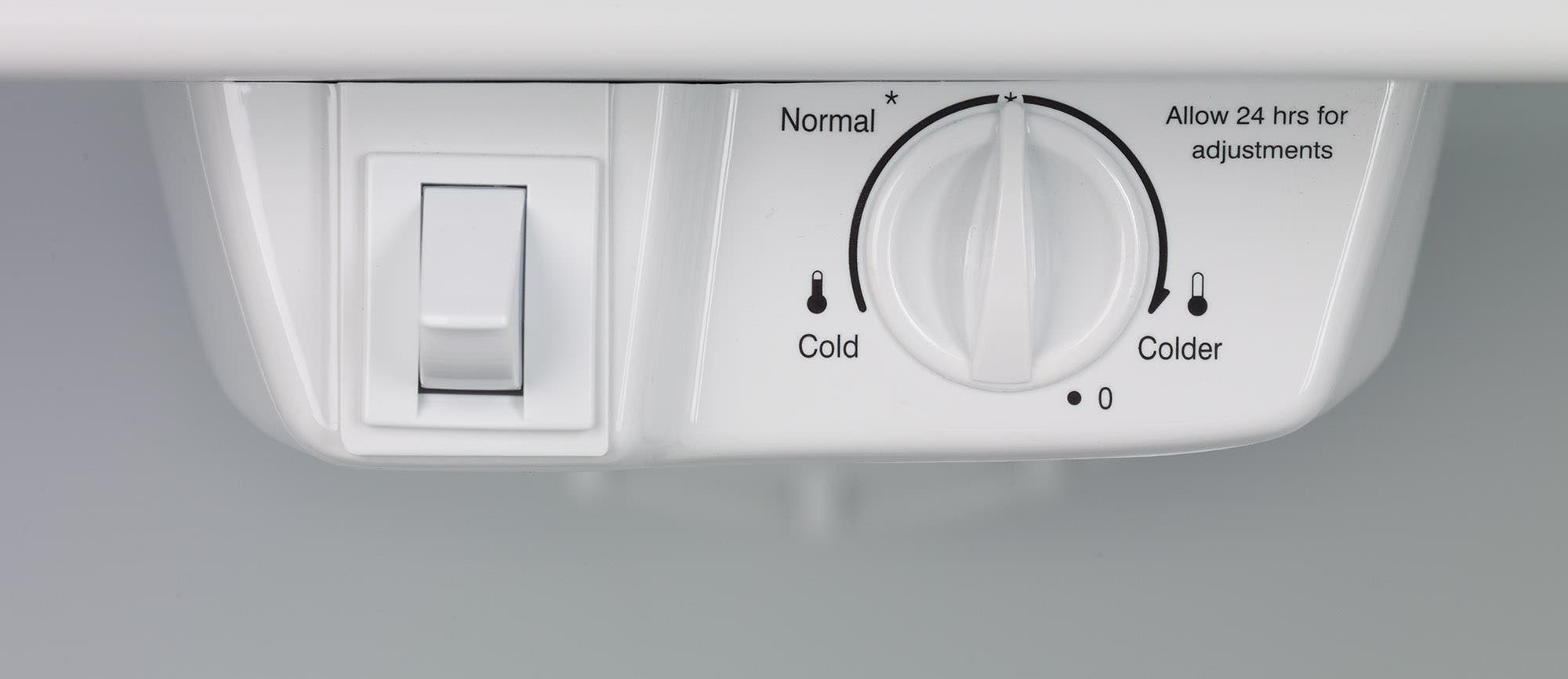 Frigidaire FFTR1619RB Black