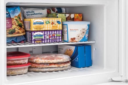 Frigidaire FFHT1514QZ 28" Freestanding Top Freezer Refrigerator