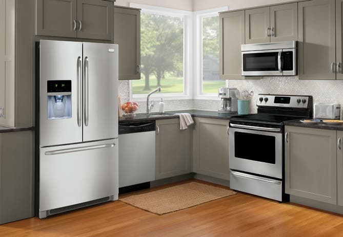 Frigidaire FFMV154CLS Stainless Steel