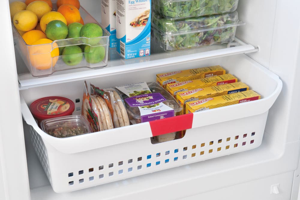 Frigidaire FFRU17G8QW White