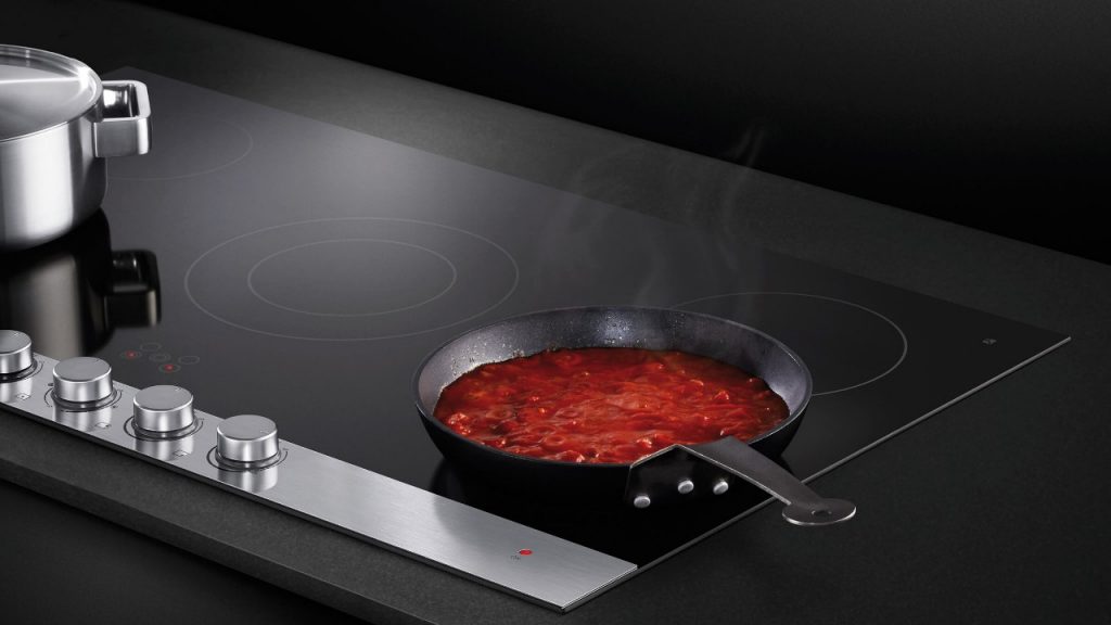 Fisher Paykel CE365DBX1 36 Inch Smoothtop Electric Cooktop