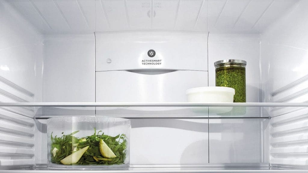 Fisher Paykel RF135BDRX4 Ezkleen Stainless Steel, Right Hinge