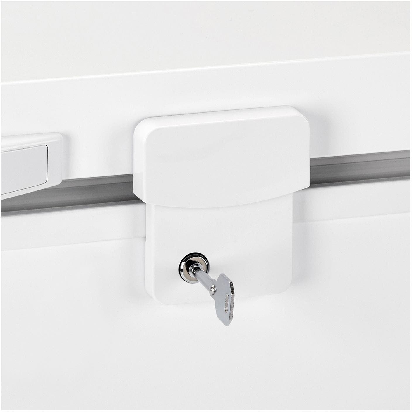 Haier HFC9204ACW White