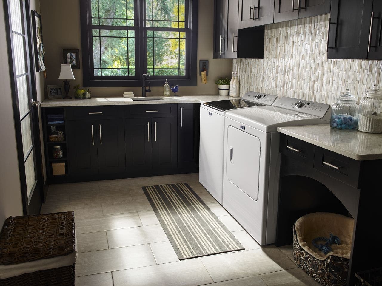Maytag MVWB766FW White