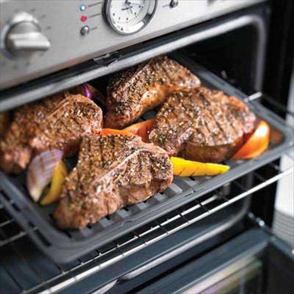 Thermador PODMW301J 30 Inch Triple Combination Wall Oven