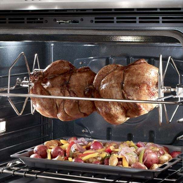 Thermador PODMW301J 30 Inch Triple Combination Wall Oven