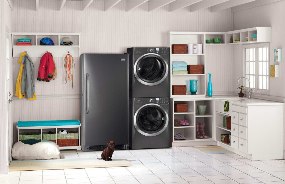 Frigidaire FFFH17F4QW White