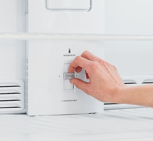 Frigidaire FFTR1614TW White