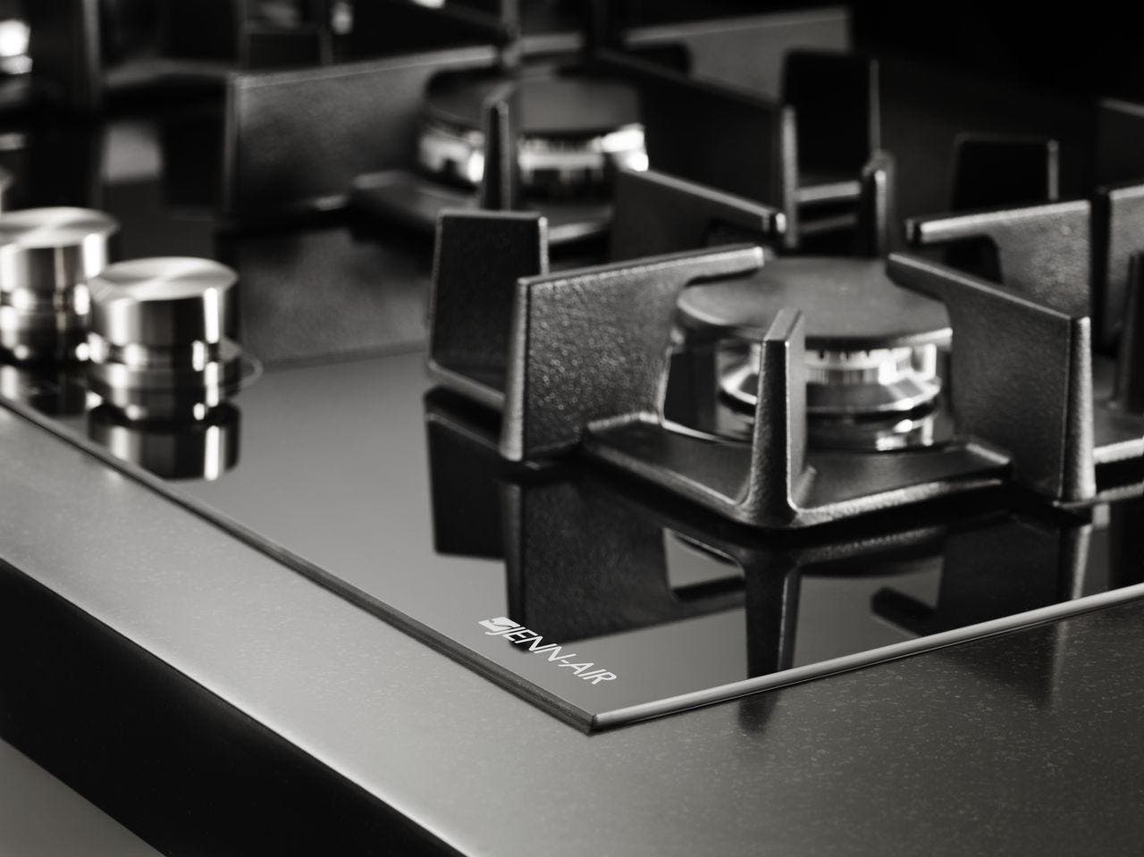 Jenn Air JGC2530EB Black with Floating Glass, Natural Gas