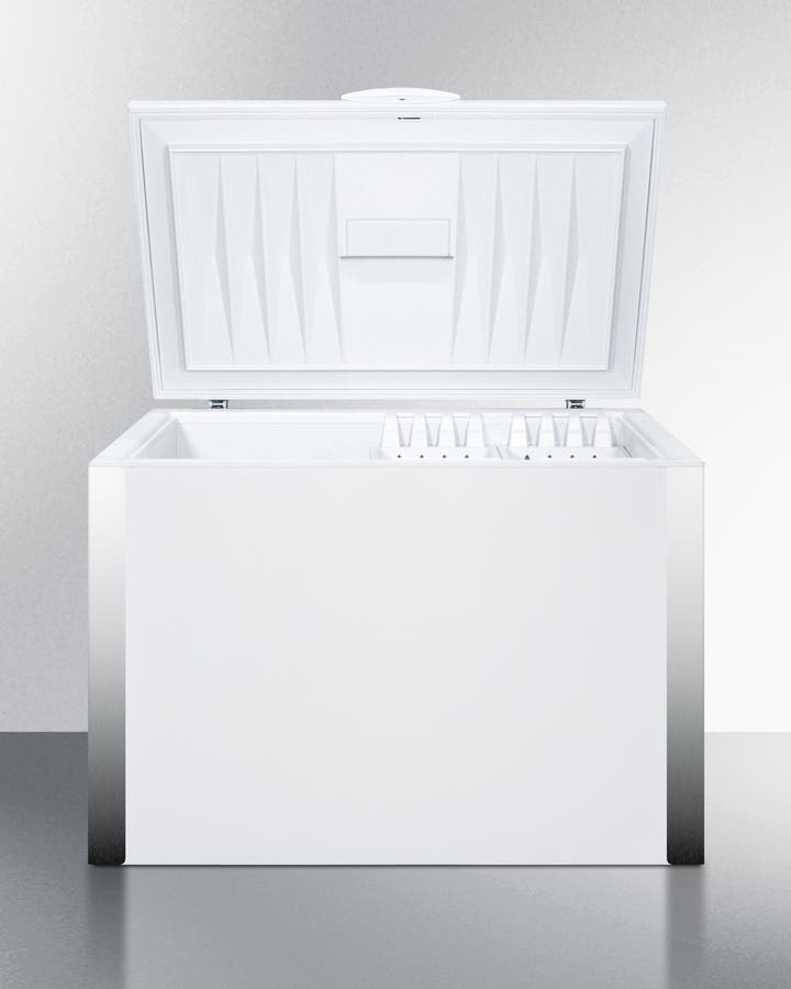 Summit SCFR150 15.5 cu. ft. Chest Refrigerator