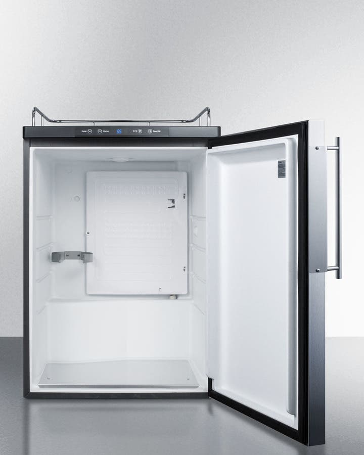 Summit SBC635MBINKFR Panel Ready/Black with Stainless Steel Frame