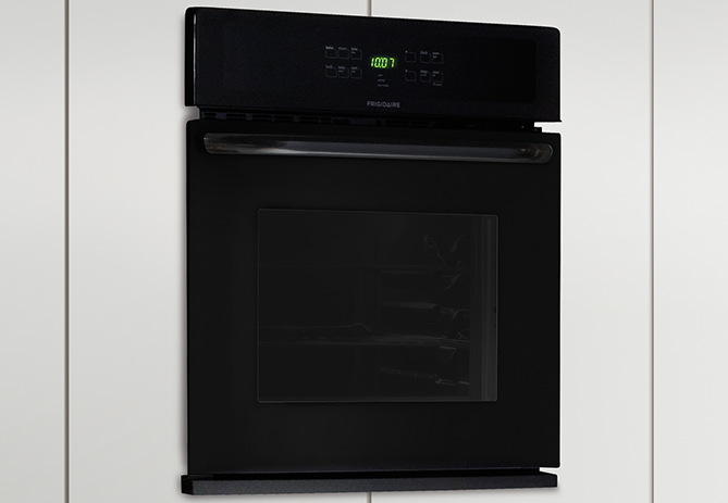 Frigidaire FFEW3025PB Black