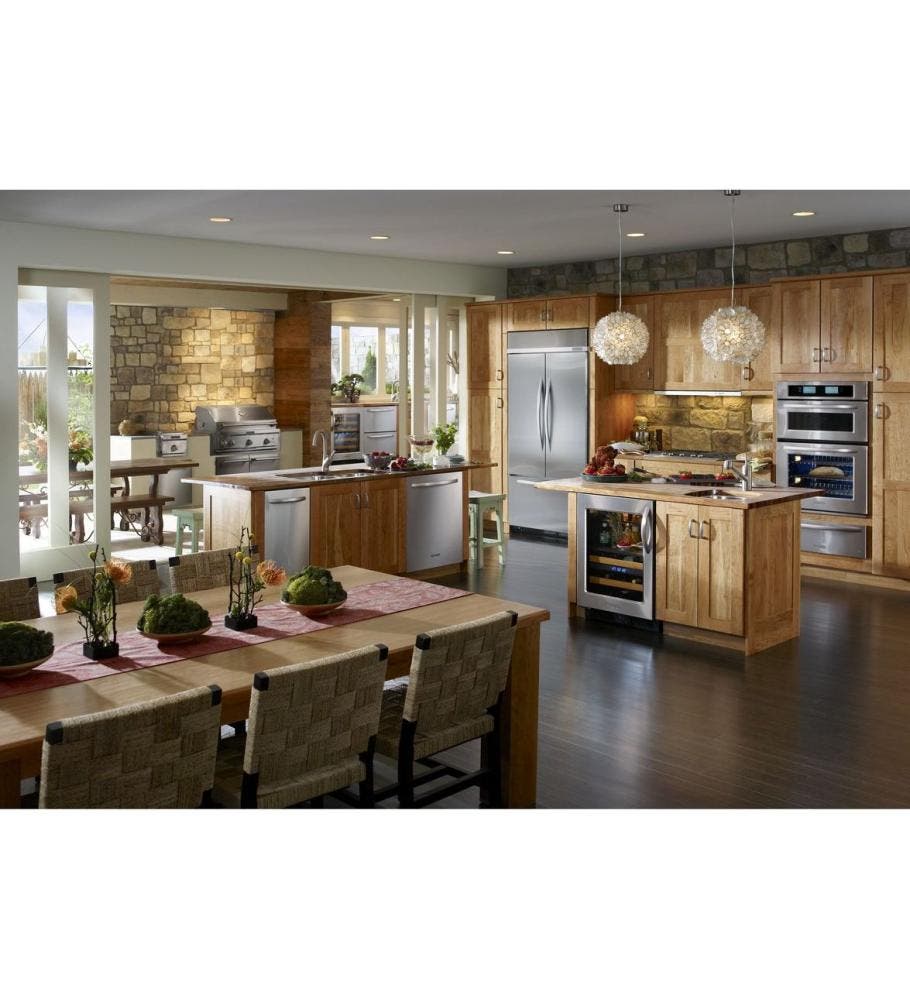 KitchenAid KBCS24LSBS Left-Swing Door/Black-on-Stainless