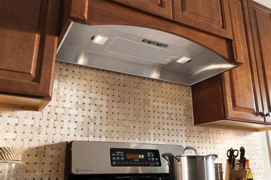 Best P195ES70SB Stainless Steel