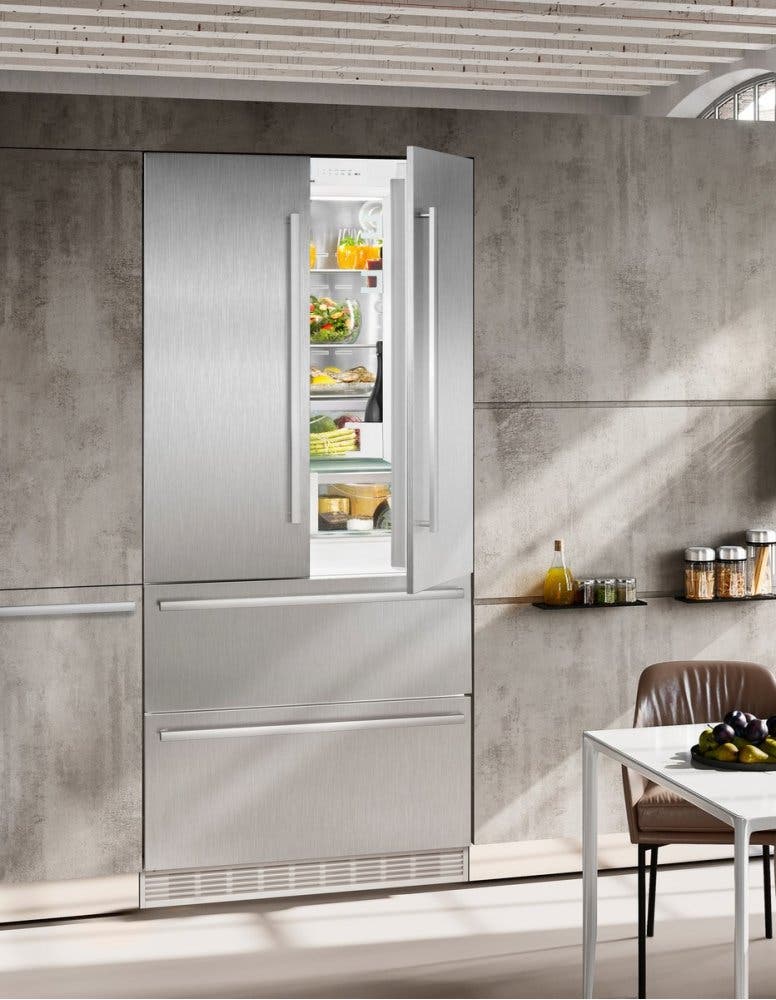 Liebherr HC2082 Panel Ready