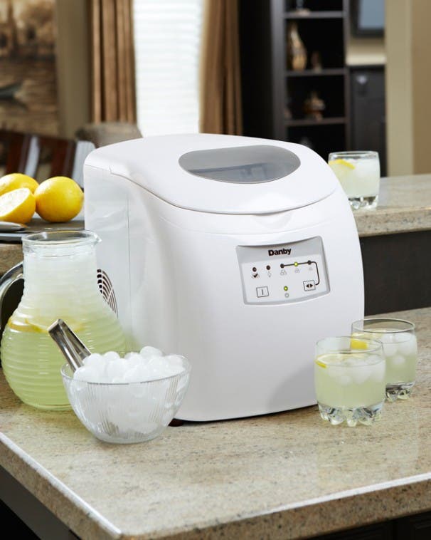 Danby DIM2500WDB White