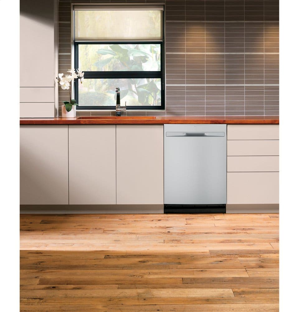 GE GDP615HYNFS Fingerprint Resistant Stainless