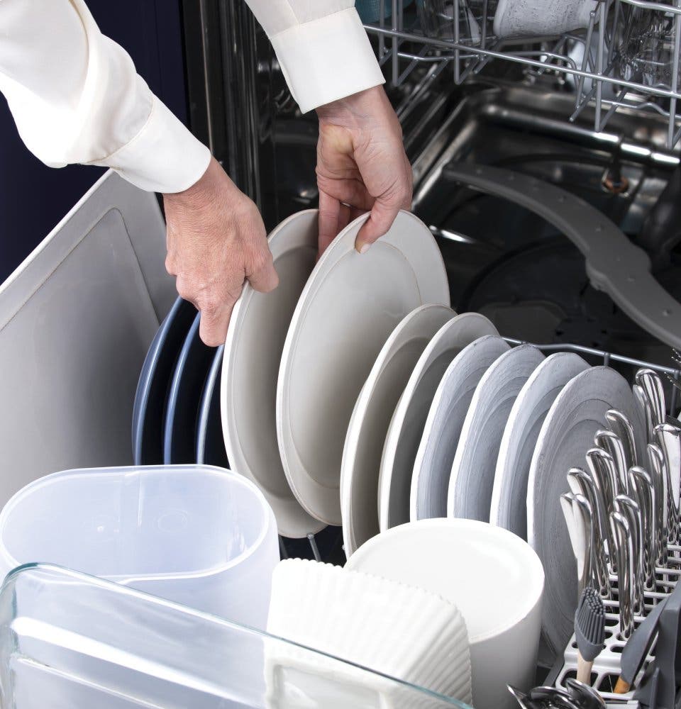 GE GDT665SBNTS Black Stainless Steel