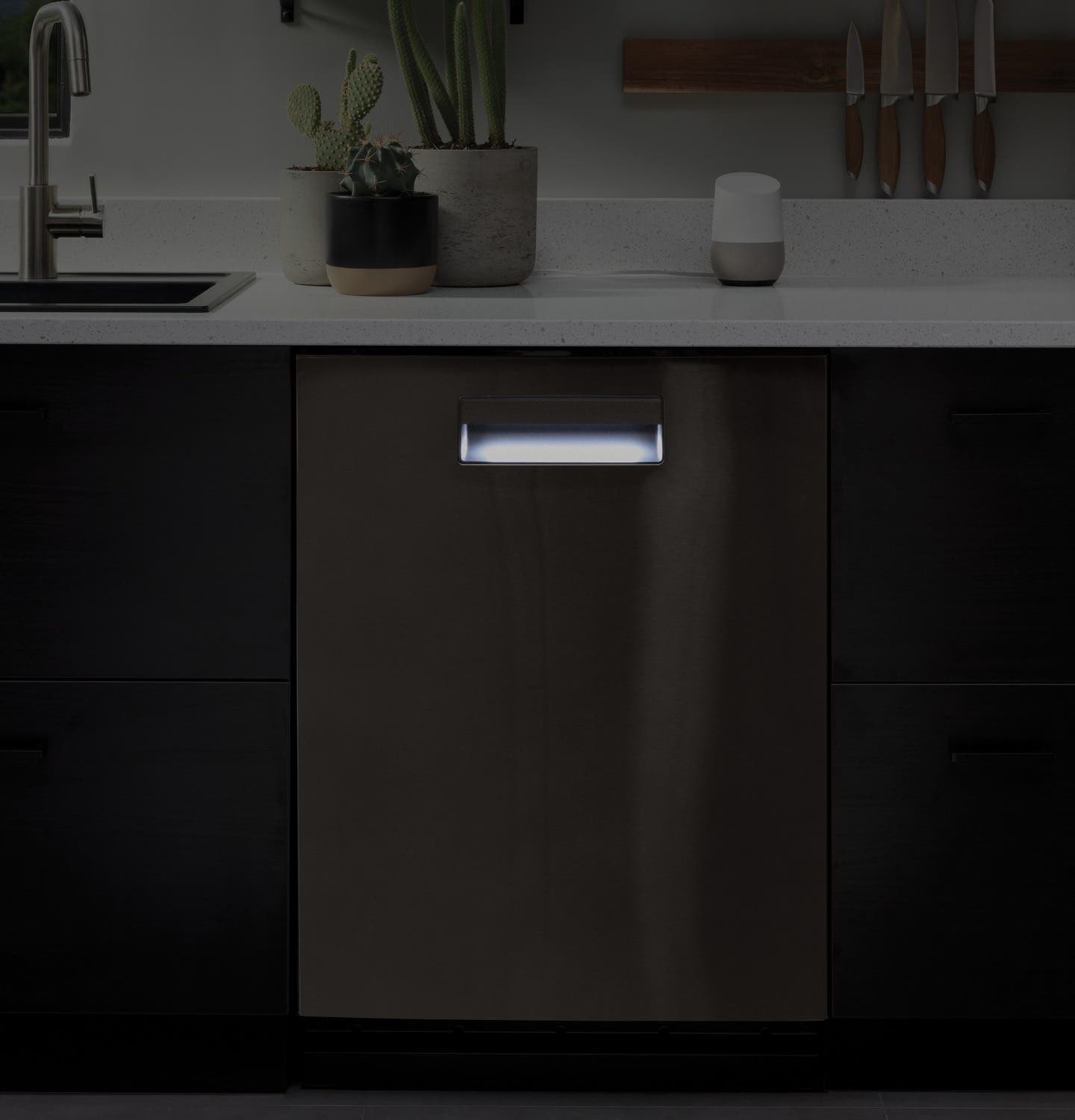 Haier QDP555SBNTS Black Stainless Steel, Fingerprint Resistant
