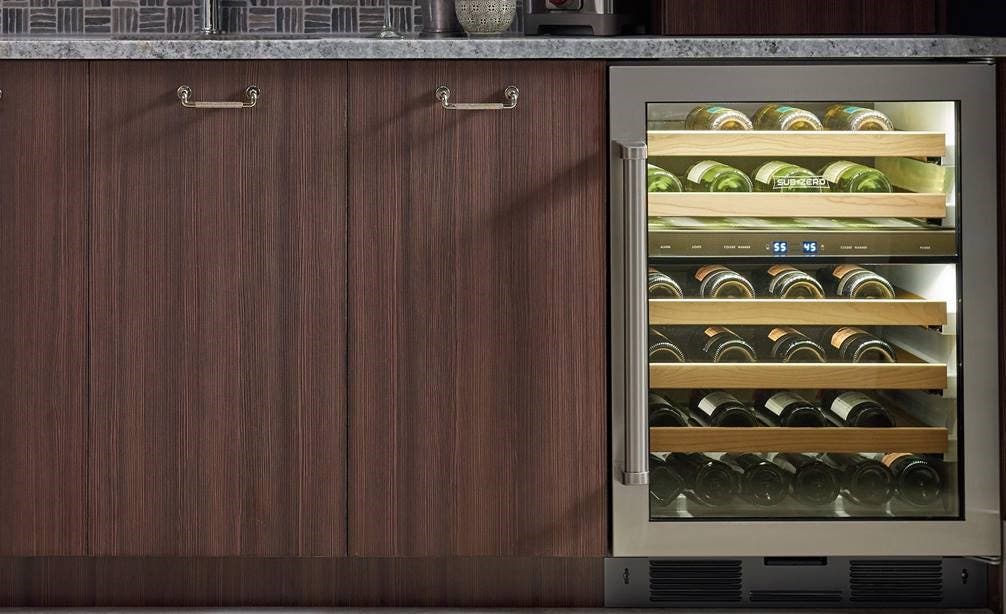 Sub Zero UW24SPHRH Stainless Steel with Pro Handle, Right Hinge