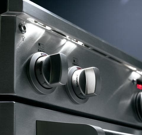 Monogram ZGP304NRSS Stainless Steel, Natural Gas