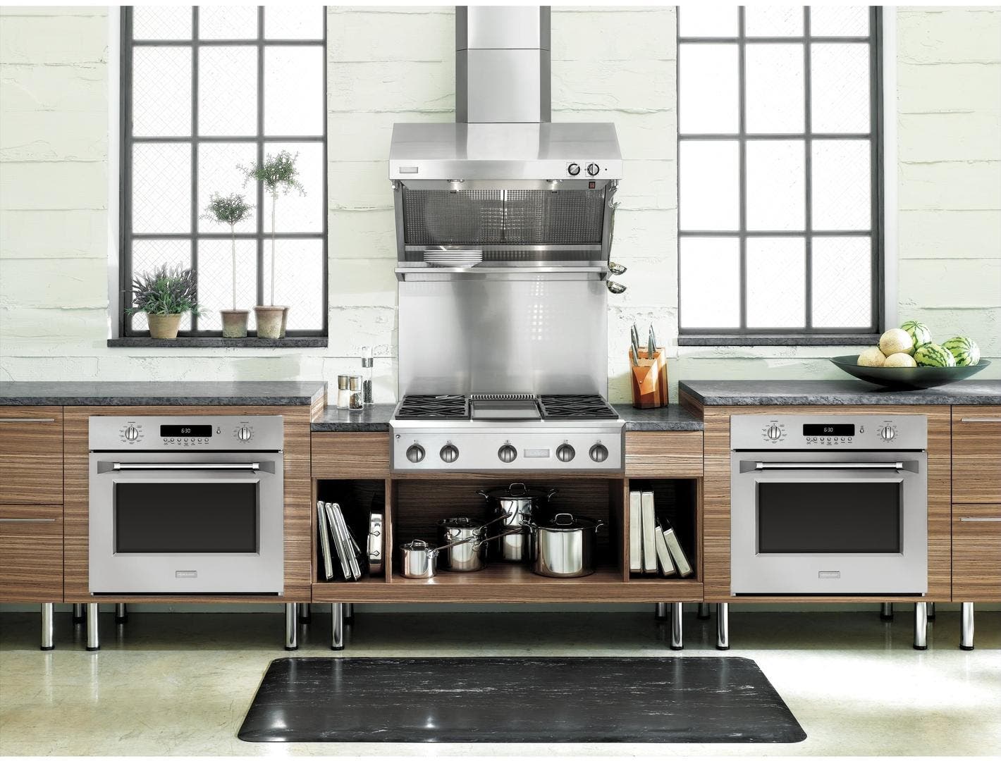 Monogram ZV36RSFSS Stainless Steel, 36 Inch with 620 CFM