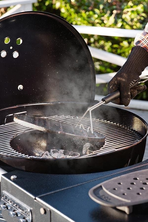 Weber 8834 Black