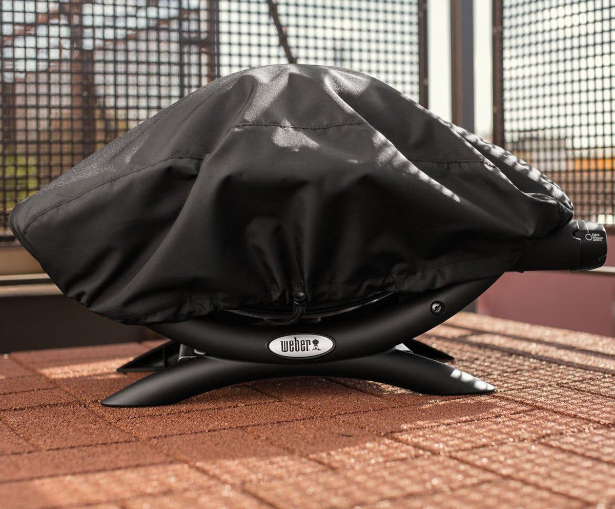 Weber 7110 Black